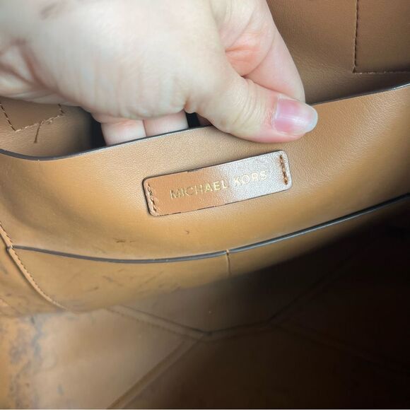 MICHAEL KORS Brown Signature North South Jet Set Voyager Tote laptop Work Bag - Picture 8 of 11